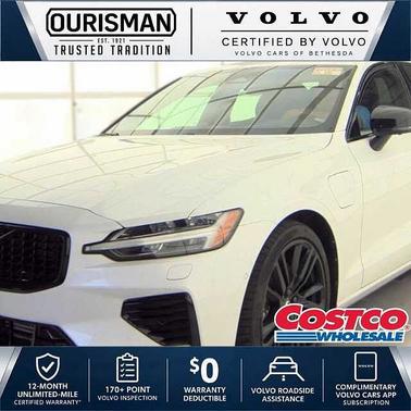 Crystal White 2024 Volvo S60 Recharge Plug-In Hybrid