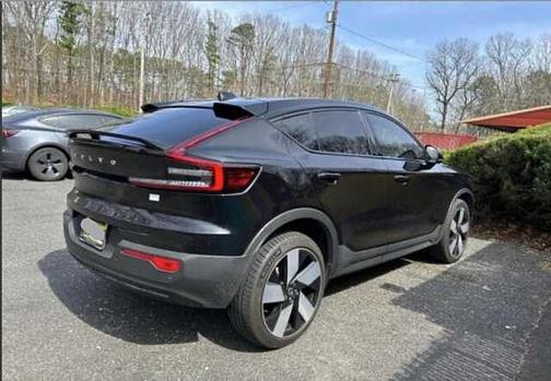 Onyx Black 2023 Volvo C40 Recharge Pure Electric Ultimate