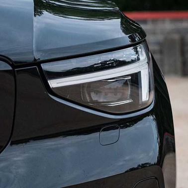 Onyx Black 2023 Volvo C40 Recharge Pure Electric Ultimate