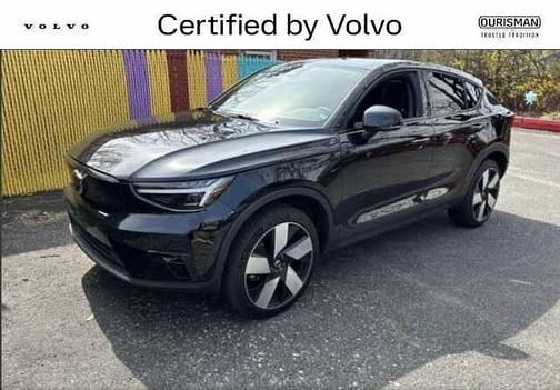 Onyx Black 2023 Volvo C40 Recharge Pure Electric Ultimate