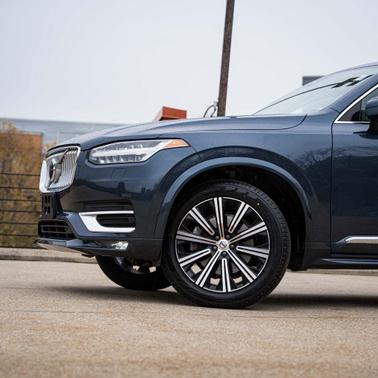 2024 Volvo XC90 B5 Core Bright Theme