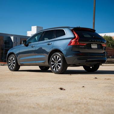 2023 Volvo XC60 B5 Core