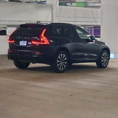 2025 Volvo XC60 B5 Core