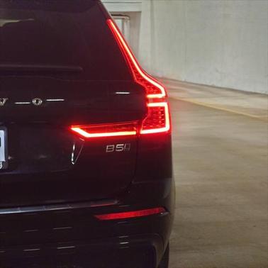 2025 Volvo XC60 B5 Core