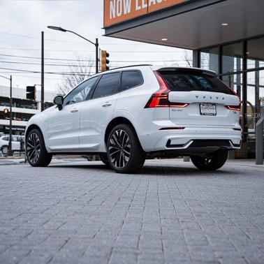 2026 Volvo XC60 Plug-In Hybrid T8 Ultra
