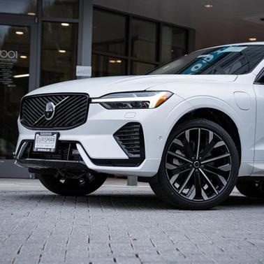 2026 Volvo XC60 Plug-In Hybrid T8 Ultra