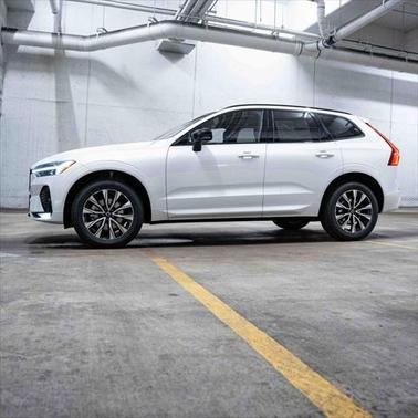 2025 Volvo XC60 B5 Core