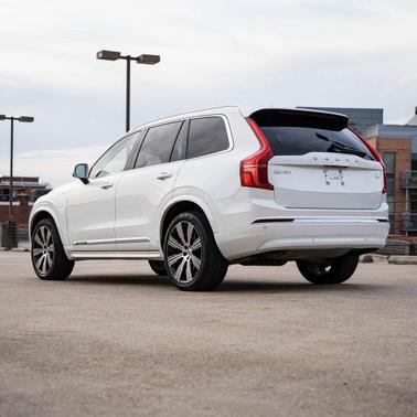 2024 Volvo XC90 Recharge Plug-In Hybrid T8 Core Bright Theme