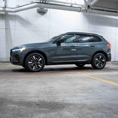 2026 Volvo XC60 Plug-In Hybrid Core, T8 AWD Electric/Gasoline, Dark