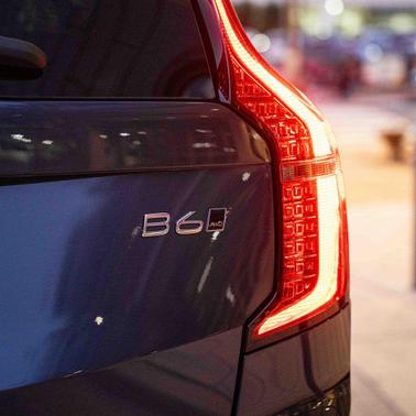 2026 Volvo XC90 Ultra, B6 AWD Gas (mild hybrid), Gasoline, Bright, 7 Seats