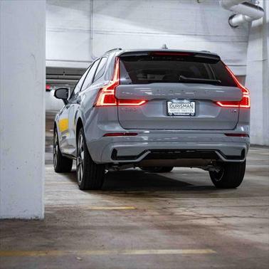 2025 Volvo XC60 Plug-In Hybrid T8 Plus