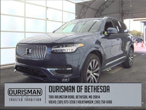 2025 Volvo XC90 B5 Core