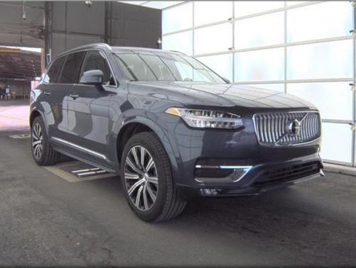 2025 Volvo XC90 B5 Core