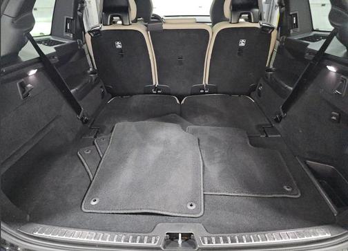 2025 Volvo XC90 B6 Plus 7-Seater