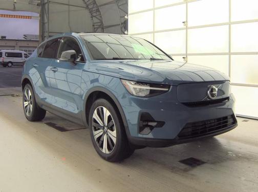 2023 Volvo C40 Recharge Pure Electric Twin Plus