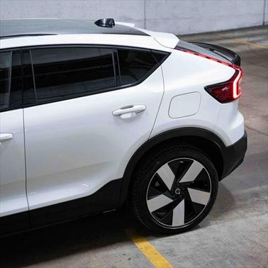 2023 Volvo C40 Recharge Pure Electric Twin Plus