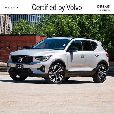 Silver Dawn 2023 Volvo XC40 Plus