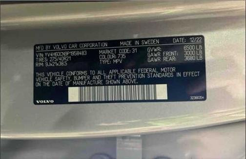 Silver Dawn 2023 Volvo XC90 Plus