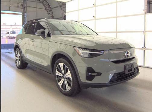 2023 Volvo XC40 Recharge Pure Electric Twin Plus