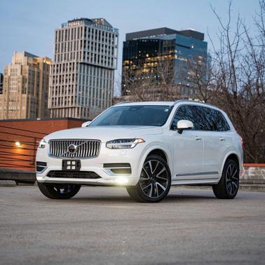 2025 Volvo XC90 B5 Plus