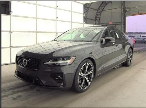 2025 Volvo S60 B5 Core