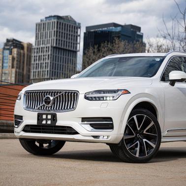 Crystal White 2024 Volvo XC90 B6 Ultimate Bright Theme 6-Seater