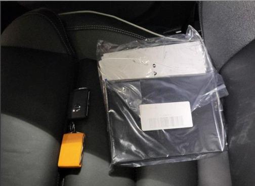 2024 Volvo S60 Recharge Plug-In Hybrid T8 Ultimate Black Edition