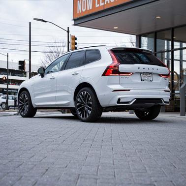 2026 Volvo XC60 Plug-In Hybrid T8 Ultra