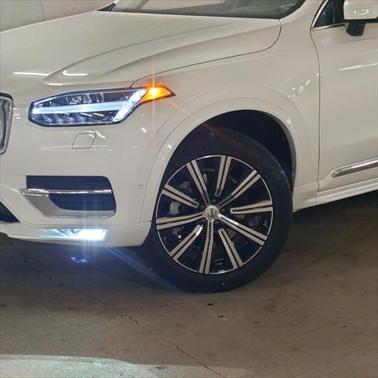 2025 Volvo XC90 B6 Plus 7-Seater