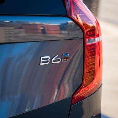 2023 Volvo XC90 B6 Plus 6-Seater