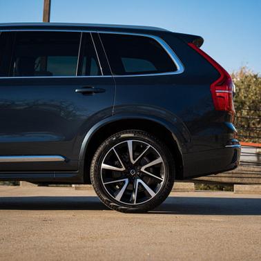2023 Volvo XC90 B6 Plus 6-Seater