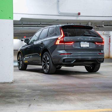 2026 Volvo XC60 B5 Ultra