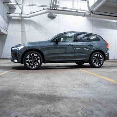 2026 Volvo XC60 B5 Ultra