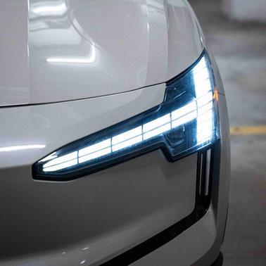 2026 Volvo EX30 Plus Twin Motor Performance, Fully electric