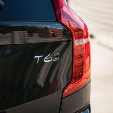 2022 Volvo XC90 T6 Inscription