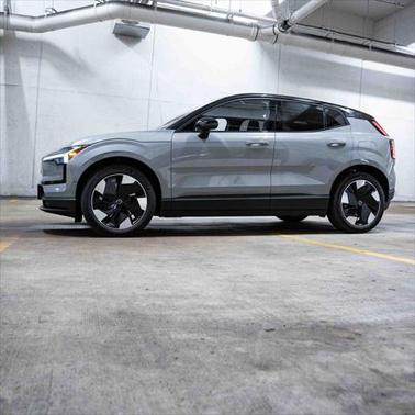 2025 Volvo EX30 Twin Motor Plus
