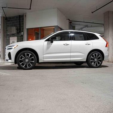 2025 Volvo XC60 Plus