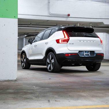 2023 Volvo XC40 Recharge Pure Electric Twin Ultimate