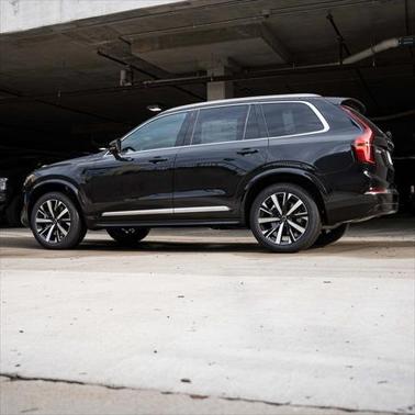 2025 Volvo XC90 Plug-In Hybrid T8 Core 7-Seater