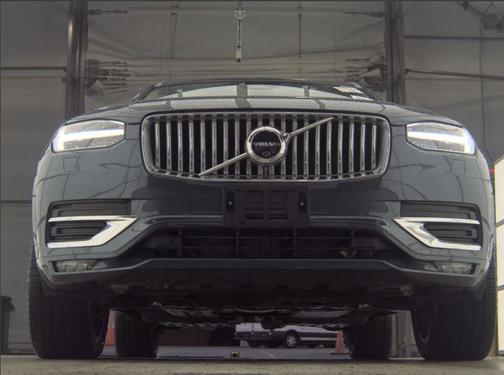 2024 Volvo XC90 B5 Plus Bright Theme