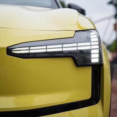 2025 Volvo EX30 Twin Motor Ultra