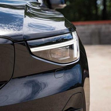 Onyx Black 2023 Volvo XC40 Ultimate