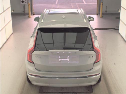 2025 Volvo XC90 B6 Plus 7-Seater