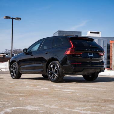 2026 Volvo XC60 B5 Core