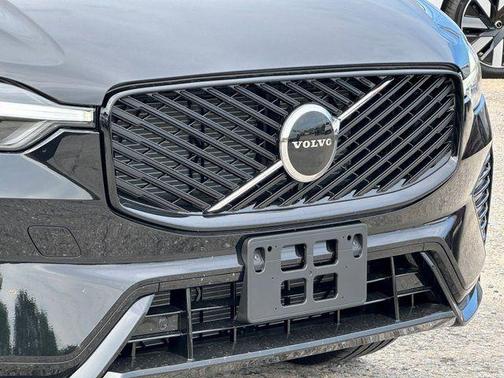 2026 Volvo XC60 B5 Core