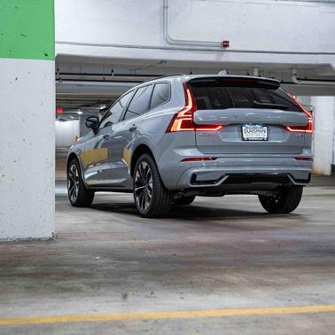 2026 Volvo XC60 B5 Ultra