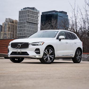 2022 Volvo XC60 B5 Inscription