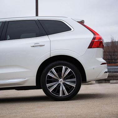 2022 Volvo XC60 B5 Inscription
