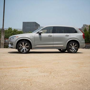 2025 Volvo XC90 Plug-In Hybrid T8 Ultra 6-Seater