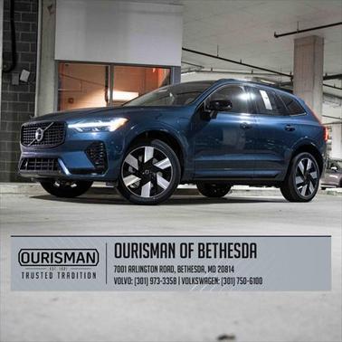 2025 Volvo XC60 Plug-In Hybrid T8 Plus